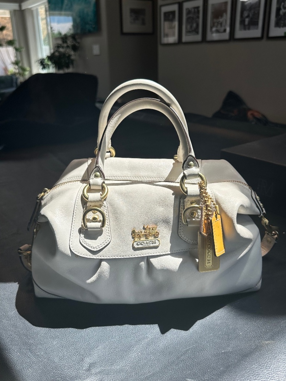 Coach Retail Madison-Sabrina- Excellent Condition + Dust Bag"). - Picture 1 of 9